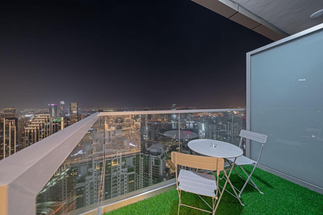 Paramount Midtown Deluxe 1 Bedroom Apartment With Full Burj-Khalifa View ドバイ エクステリア 写真
